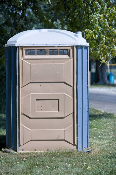 Best Best portable toilet rental  in Claypool, AZ